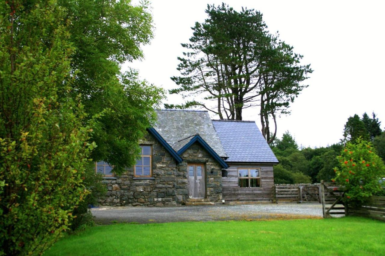 Old Skool Accommodation Trawsfynydd Eksteriør bilde